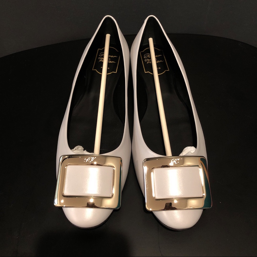 Roger Vivier metal buckle slim ballerinas 38.5